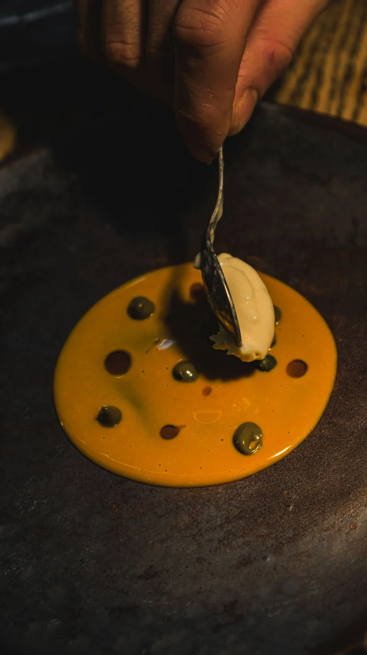 Sophisticated dessert presentation
